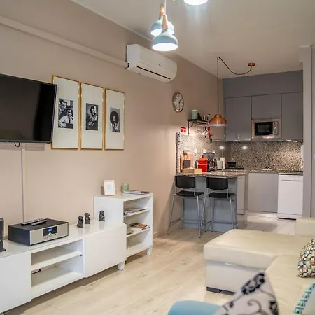 Santa Catarina W/ Terrace By Lovelystay Porto