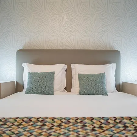 Santa Catarina W/ Terrace By Lovelystay